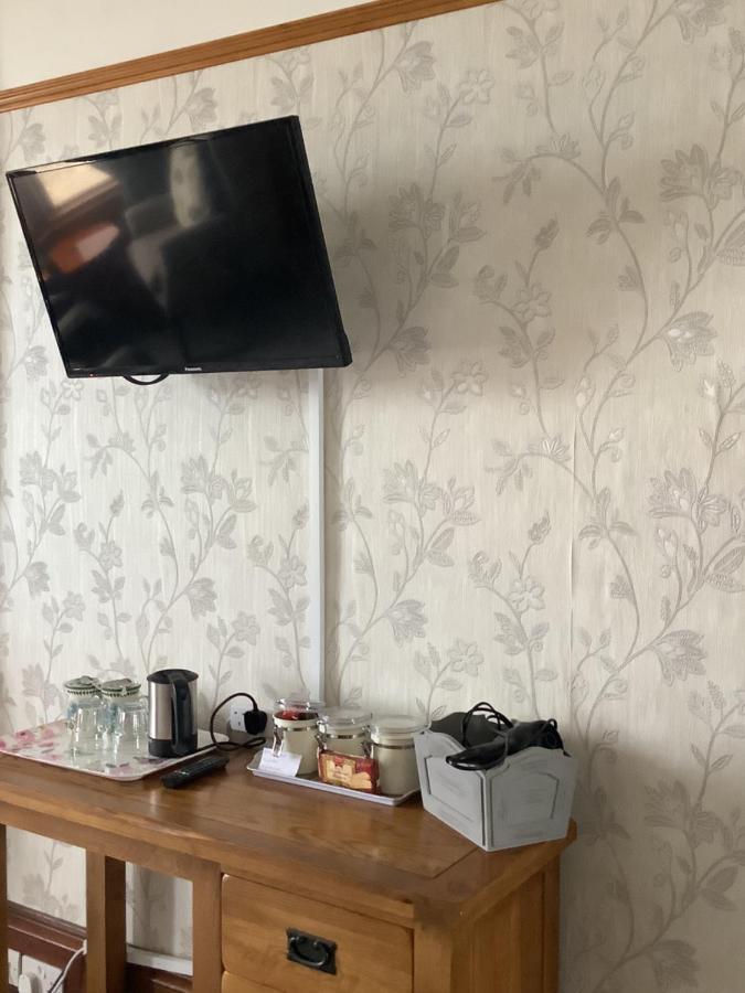 ת'ורסו Westlea Bed And Breakfast מראה חיצוני תמונה