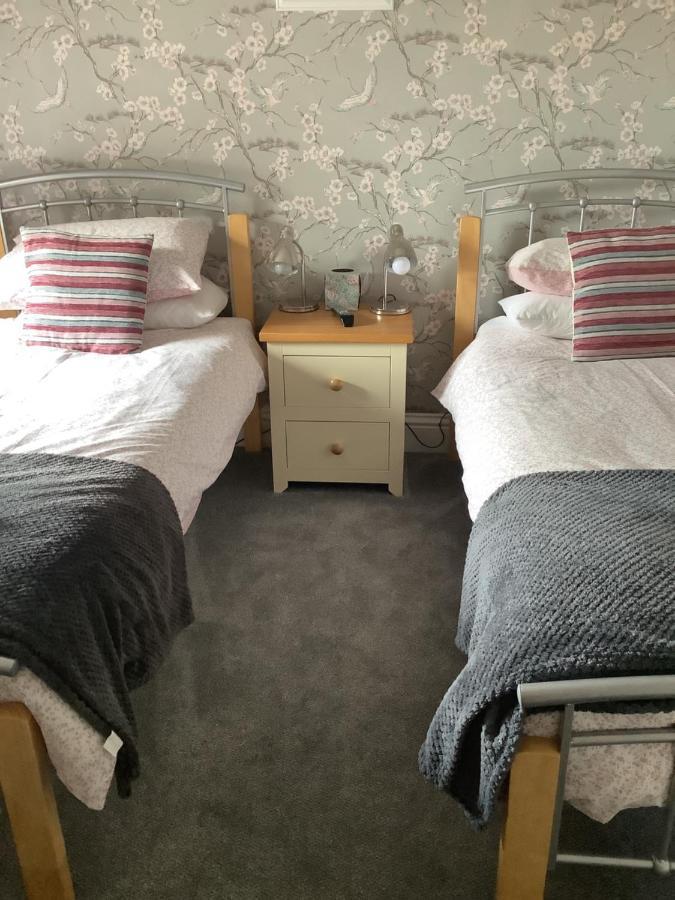 ת'ורסו Westlea Bed And Breakfast מראה חיצוני תמונה